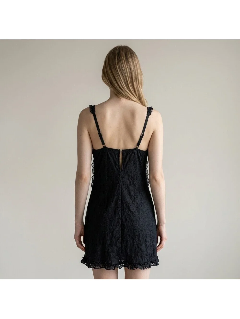 Cinema Etoile Night Gown Women M Medium Black Floral Lace Sleeveless V-Neck